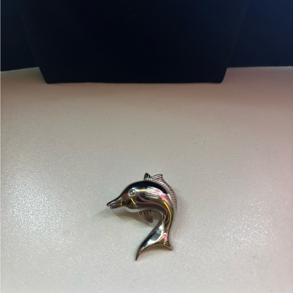 Silver Dolphin Charm Accent for Fish Decor - Sleek Silver Finish